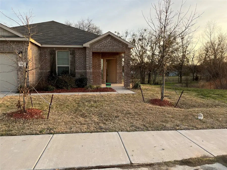 804 Peaceful Brook Drive, Fort Worth, TX 76140 - #2