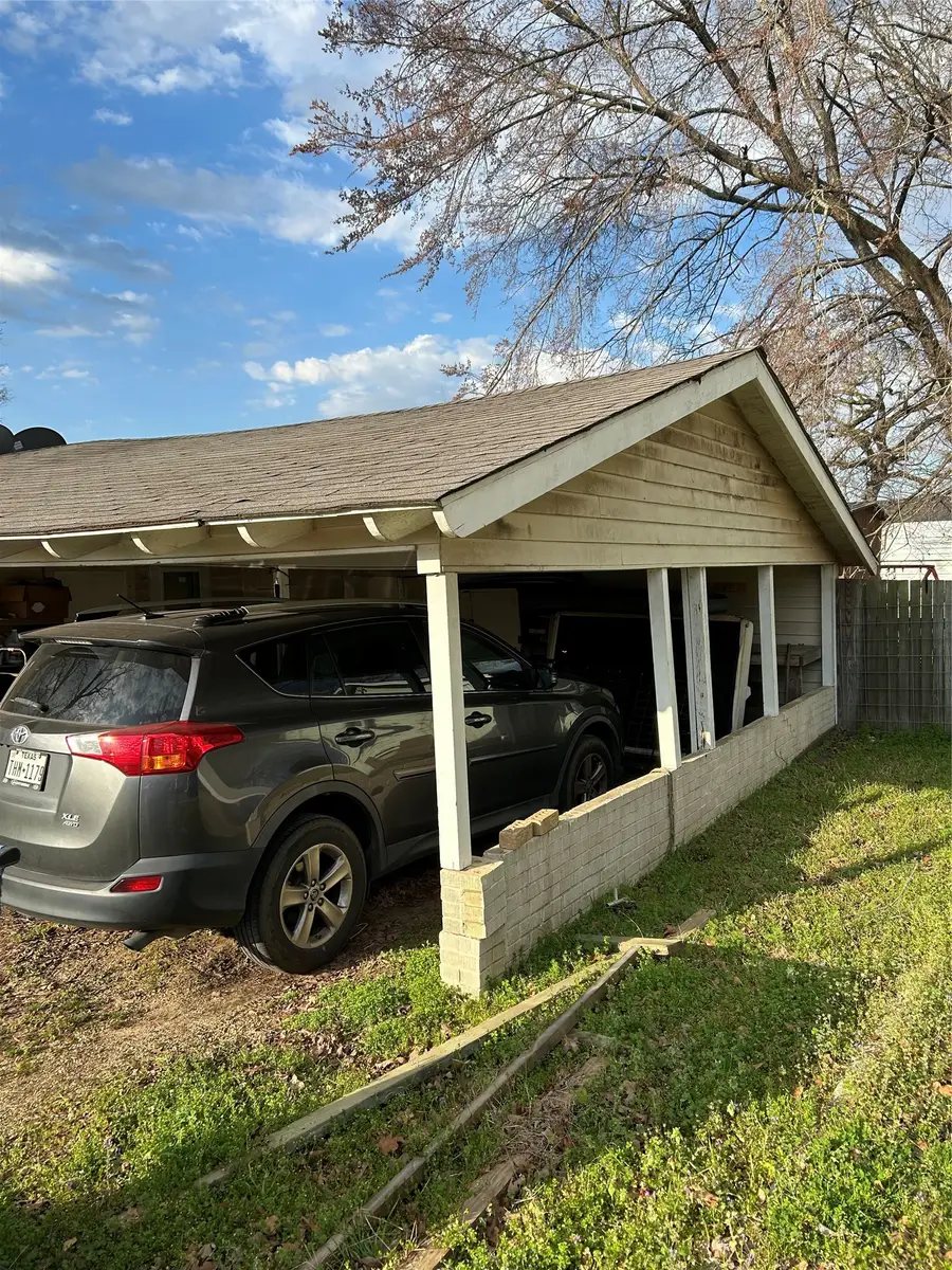 1017 N Spring Street, Grand Saline, TX 75140 - #3