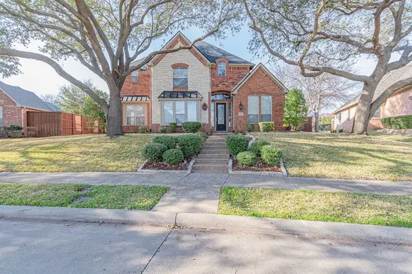 4209 Pine Creek Drive, Rowlett, TX 75088