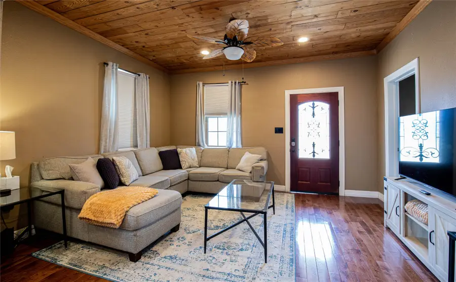 929 N 12th Street, Waco, TX 76707 - #2