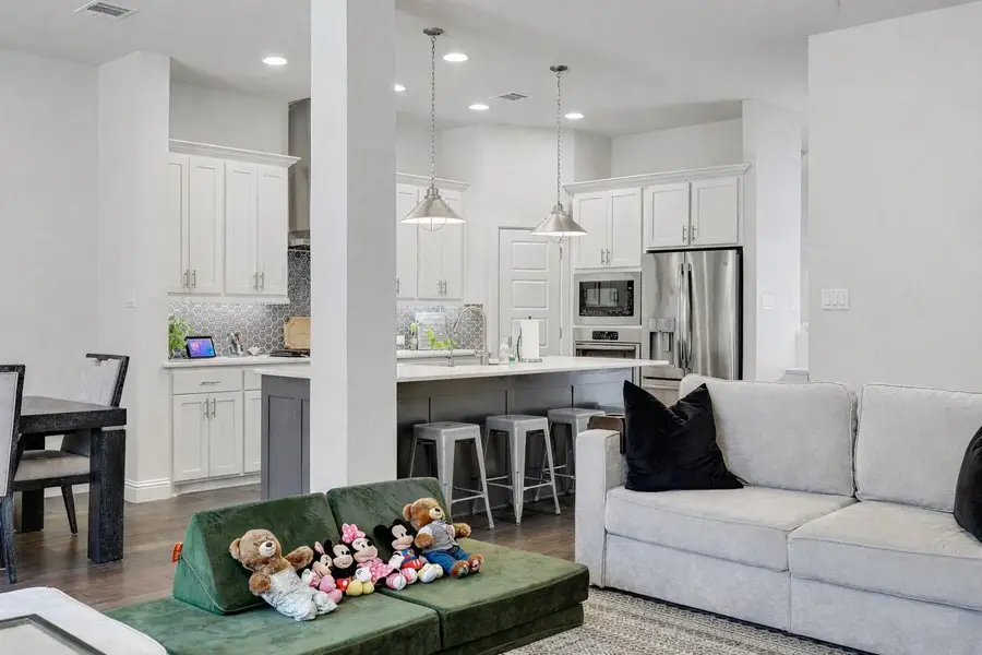 648 Aspen Valley Lane, Dallas, TX 75208 - #3