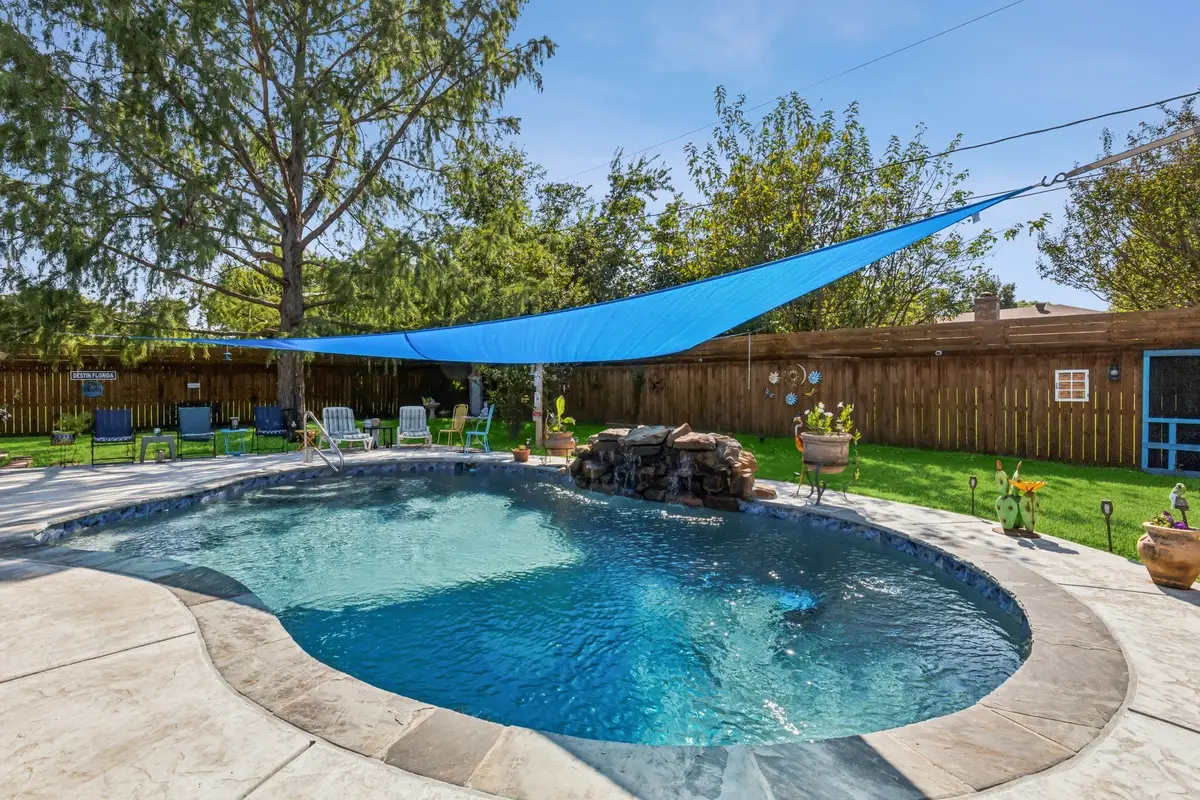 613 Reeves Lane, Kennedale, TX 76060 - #1