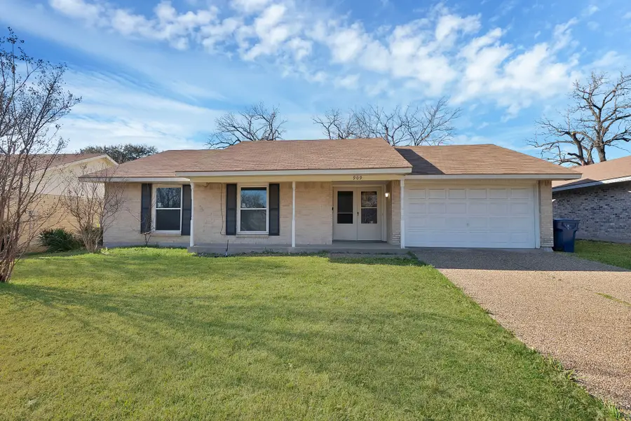 909 Ravencroft Drive, Garland, TX 75043 - #3