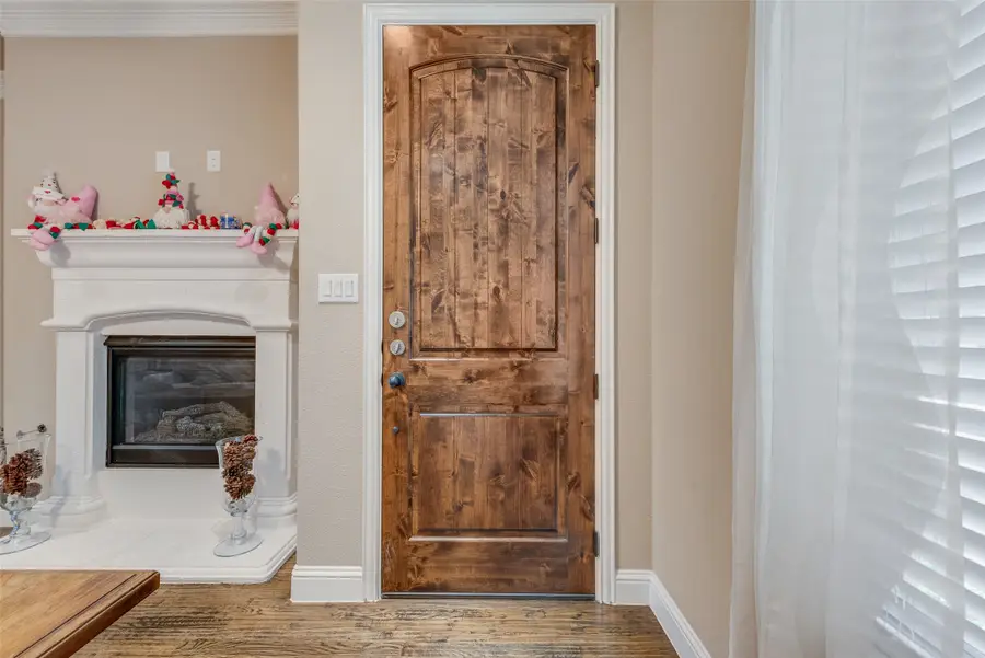 818 Milton Way, Coppell, TX 75019 - #3