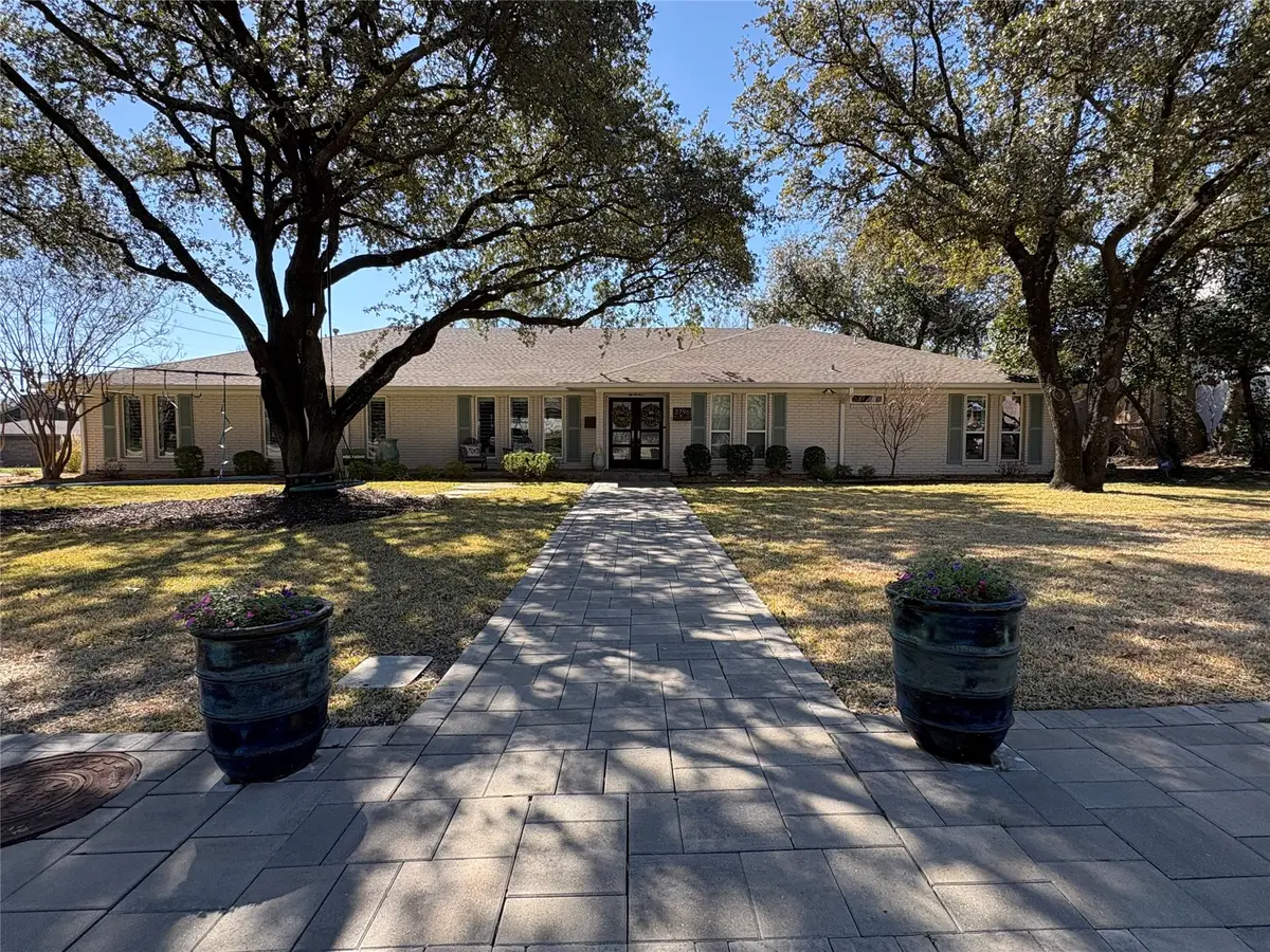 3796 Vinecrest Drive, Dallas, TX 75229 - #1