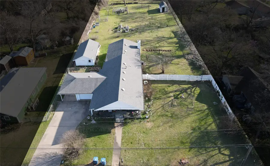 111 W 3rd Street, Keene, TX 76059 - #3