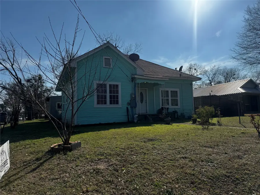 701 Van Sickle Street, Sulphur Springs, TX 75482 - #2