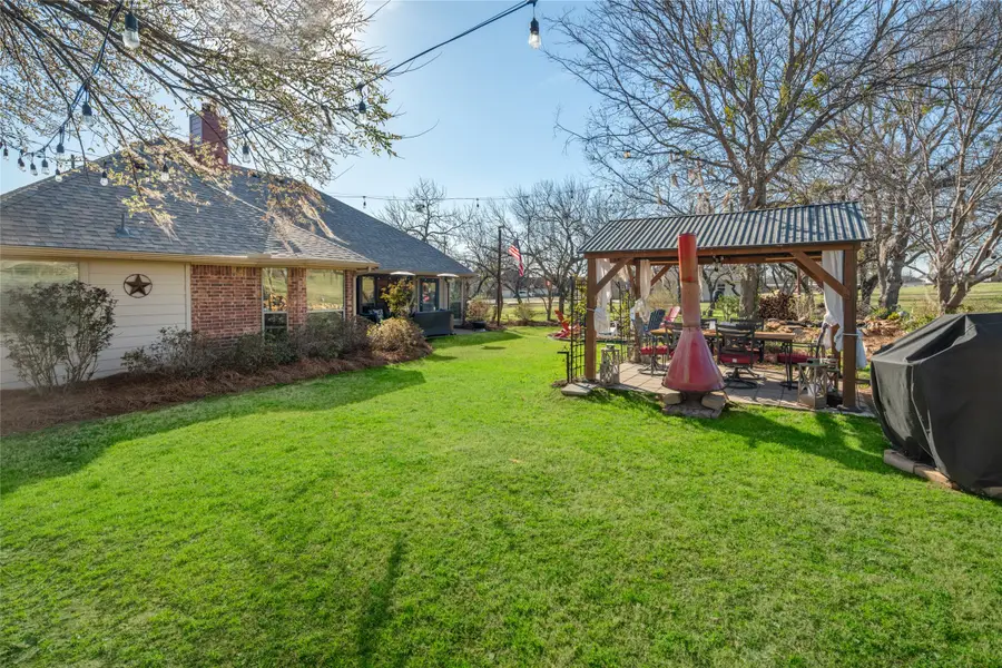 634 Half Moon Way, Runaway Bay, TX 76426 - #2