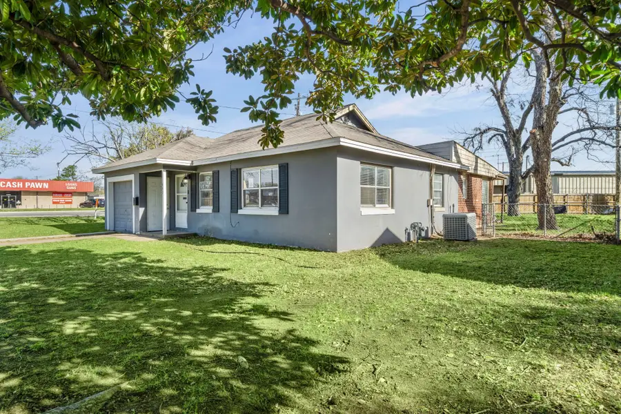 660 Schieme Street, River Oaks, TX 76114 - #2