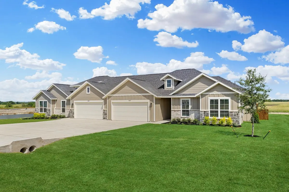 4421-4423 Clovis Court, Midlothian, TX 76065 - #1