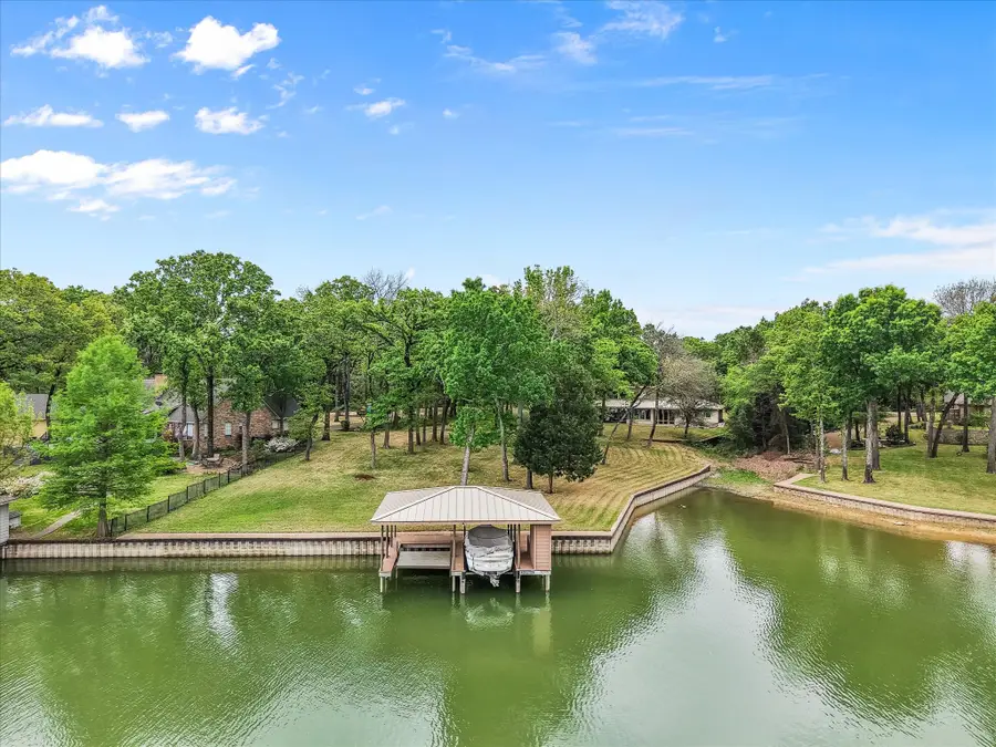 301 Bentwood Circle, Corsicana, TX 75109 - #2