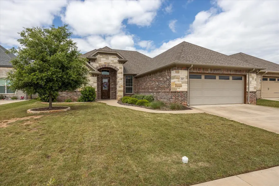 317 Paddle Boat Drive, Granbury, TX 76049 - #2