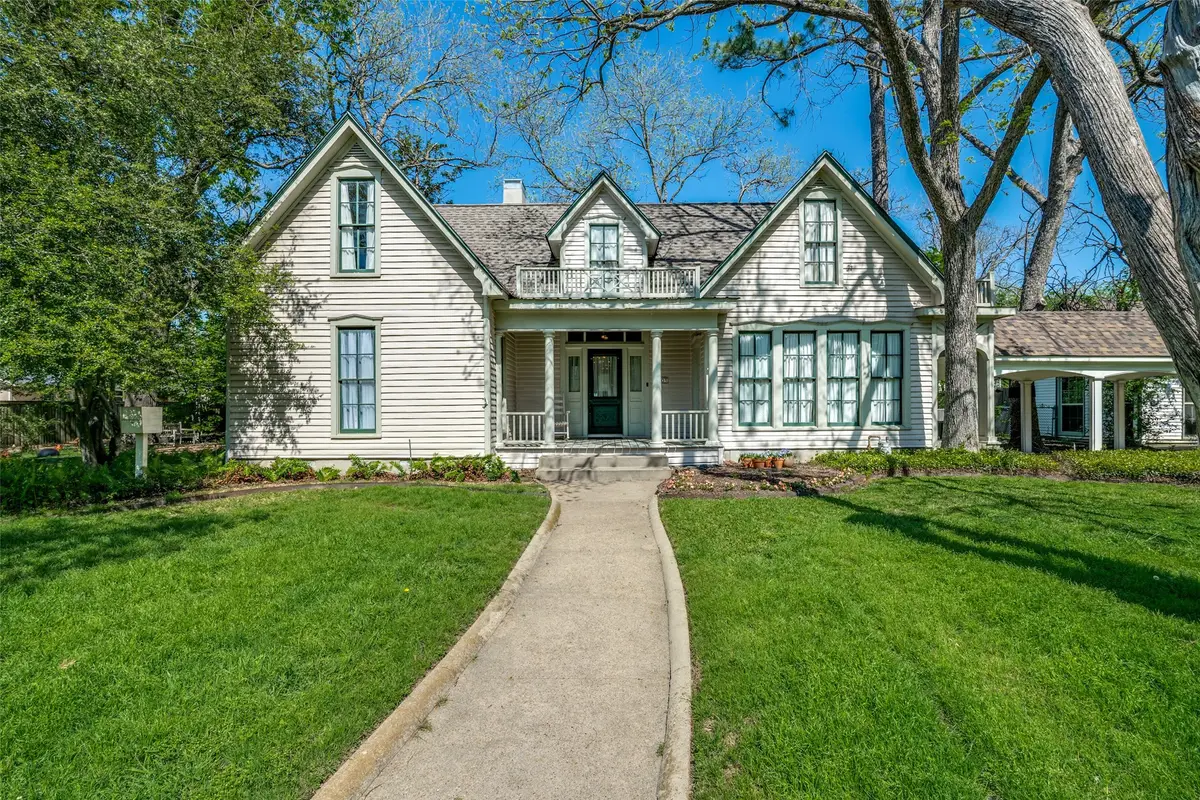 401 Pacific Avenue, Terrell, TX 75160 - #1