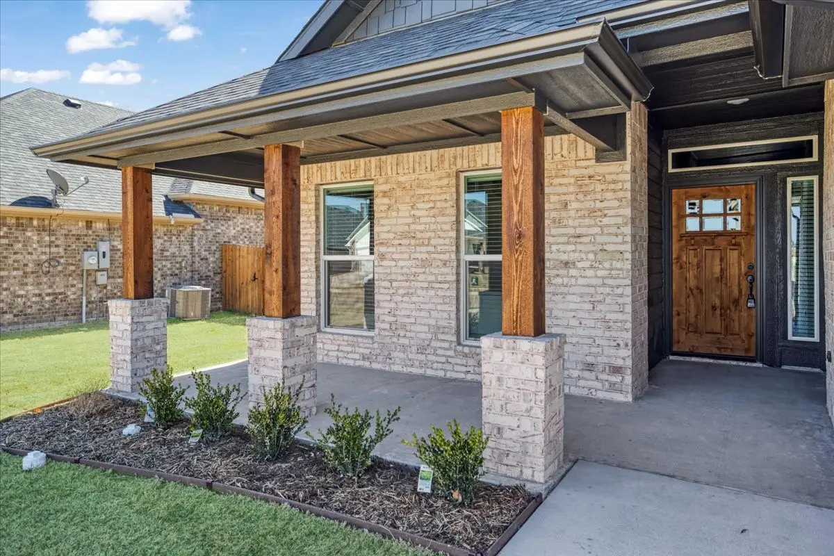 2024 Wyldewood Way, Sherman, TX 75092 - #1