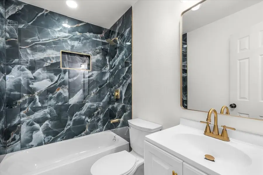 6415 Cinnamon Oaks Drive, Dallas, TX 75241 - #3