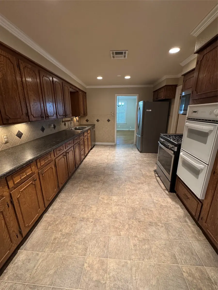 919 Candler Avenue, Shreveport, LA 71107 - #3