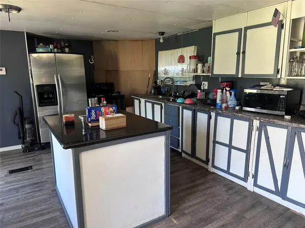 114 Canyon Valley Lane, Weatherford, TX 76085