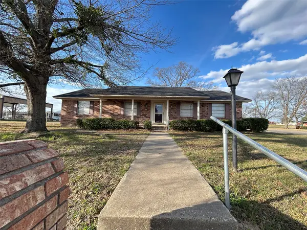 801 Pampa Street, Sulphur Springs, TX 75482