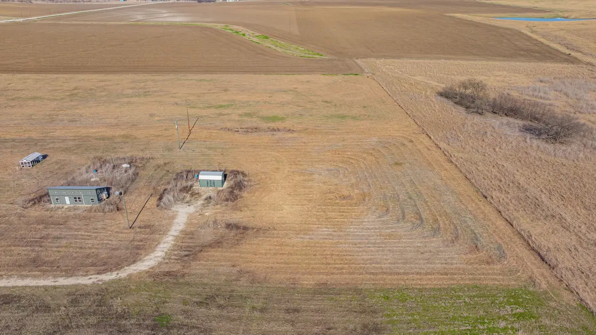 110 Pr 402, Grandview, TX 76050 - #1