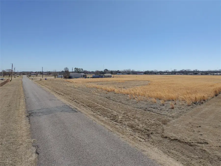 000 Old Sherman Road, Whitesboro, TX 76273 - #2