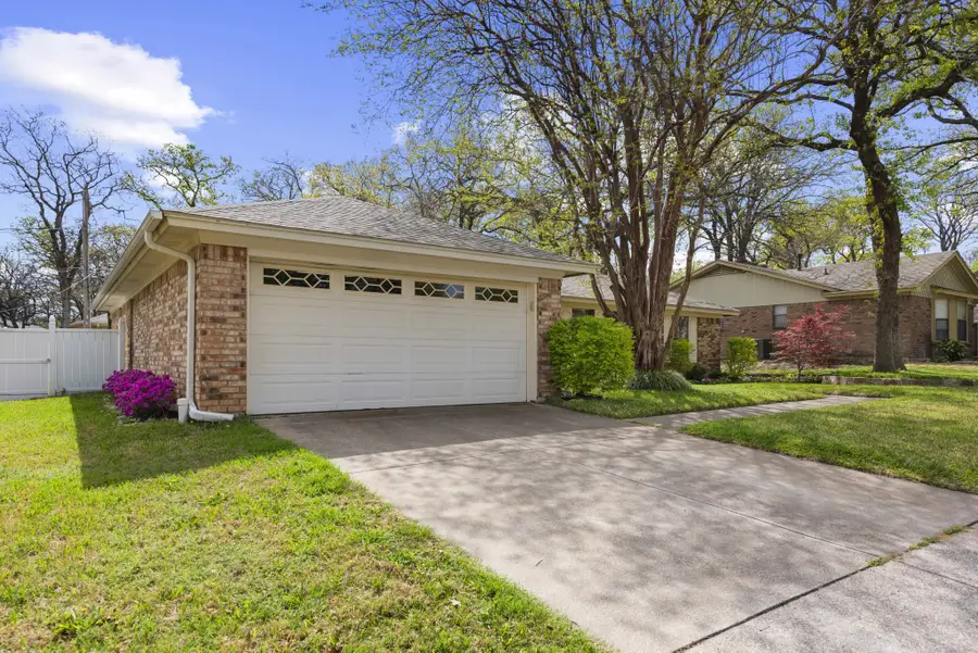 4510 Indian Oaks Trail, Arlington, TX 76017 - #2