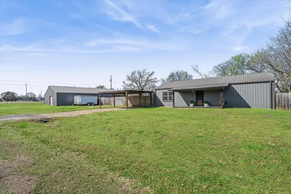 140 Vz County Road 1914, Fruitvale, TX 75127