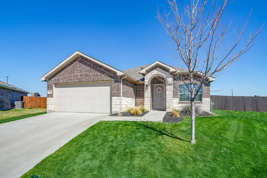 800 Amberwood Court, Haslet, TX 76052 - #3