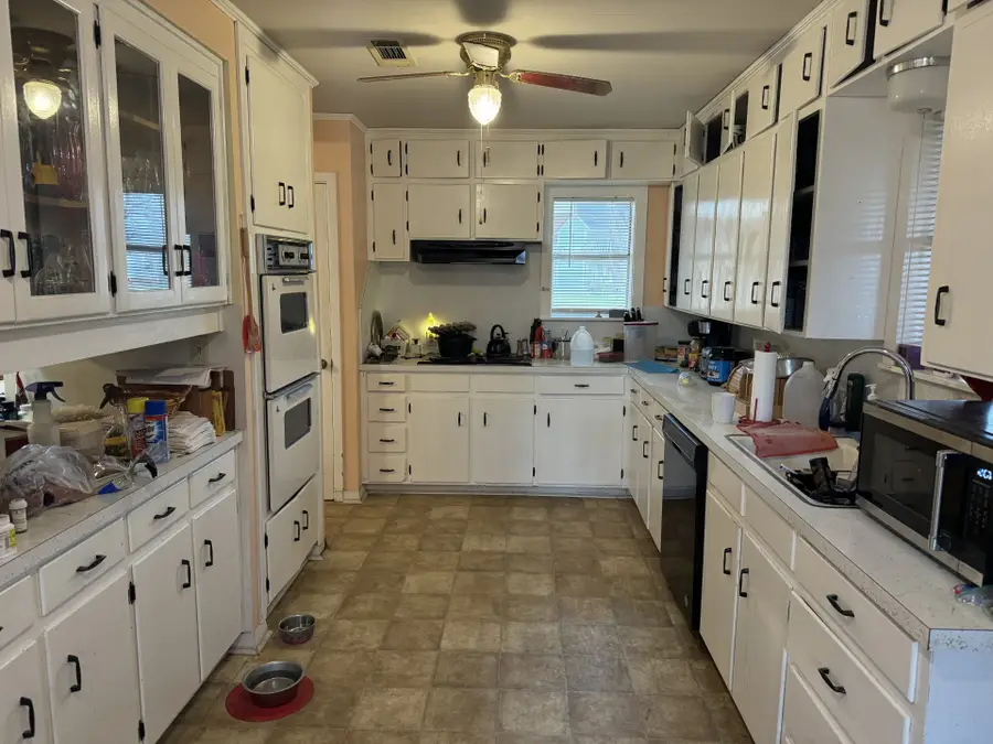 205 W Dickson Street, Milford, TX 76670 - #3