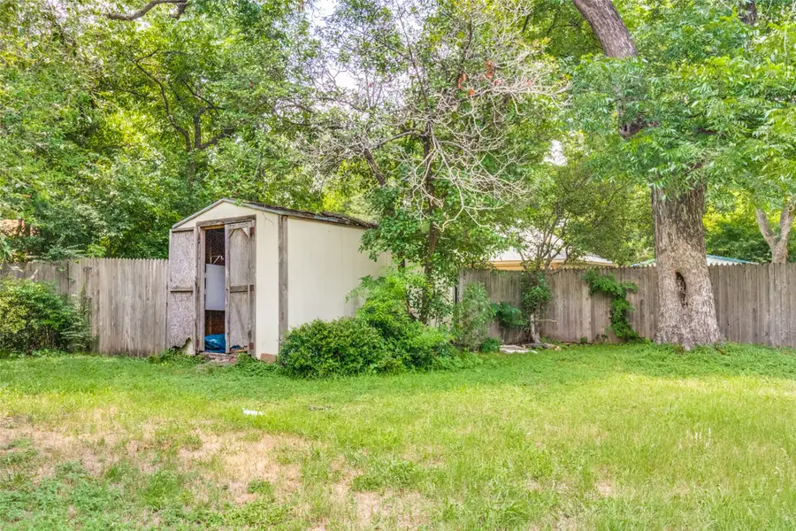 511 N Virginia Street, Terrell, TX 75160 - #3