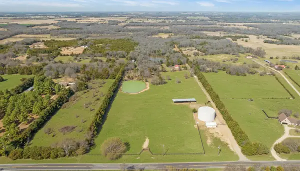 1602 Farm Road 1510, Brookston, TX 75421