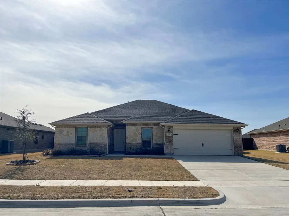 4702 Elite Drive, Sanger, TX 76266 - #1