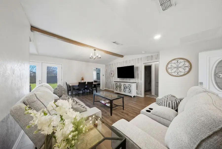 6304 Buckingham Trail, North Richland Hills, TX 76182 - #3