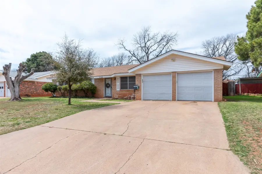 1702 Rosewood Drive, Abilene, TX 79603 - #2
