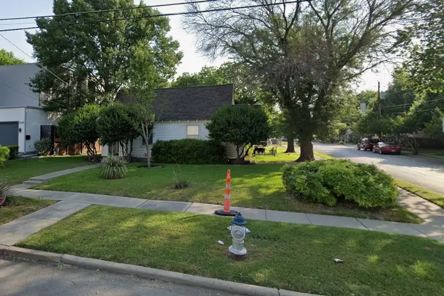 2302 Kirby Street, Dallas, TX 75204 - #2