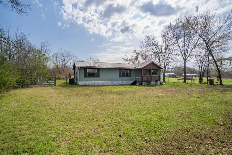101 Taylor Street, Como, TX 75431 - #3