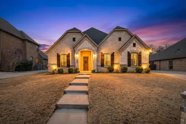 1509 Sea Breeze Lane, Azle, TX 76020