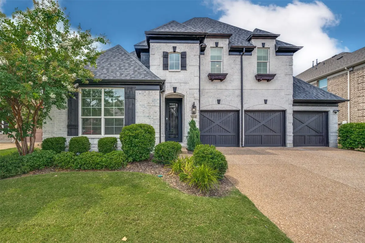 900 Southern Hills Way, Aubrey, TX 76227 - #1