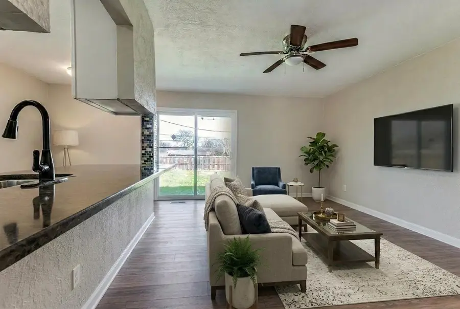 6544 Cinnamon Oaks Drive, Dallas, TX 75241 - #3