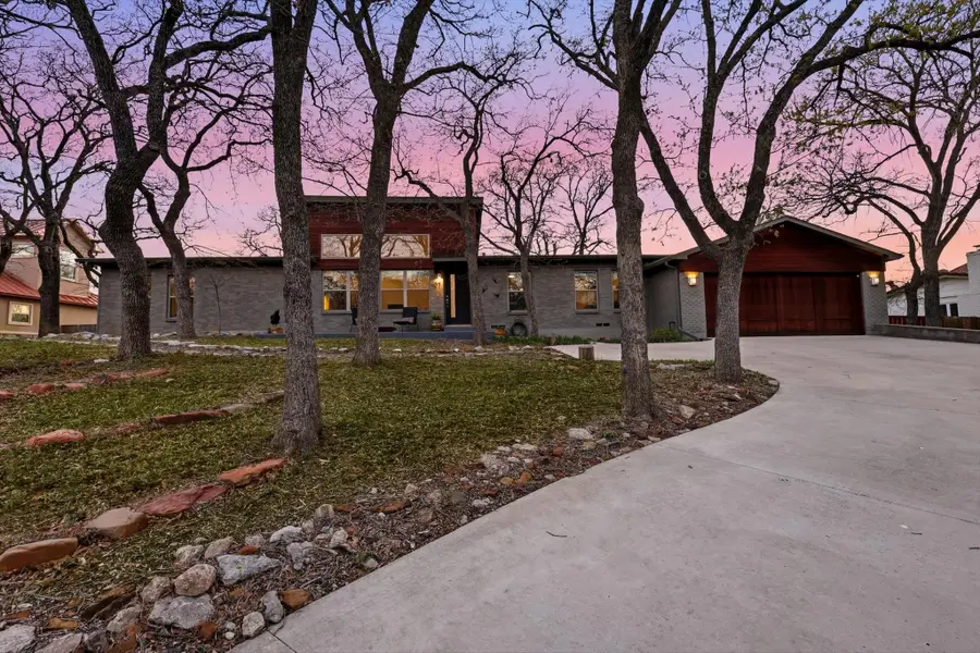 107 Highland Lake Drive, Highland Village, TX 75077 - #2