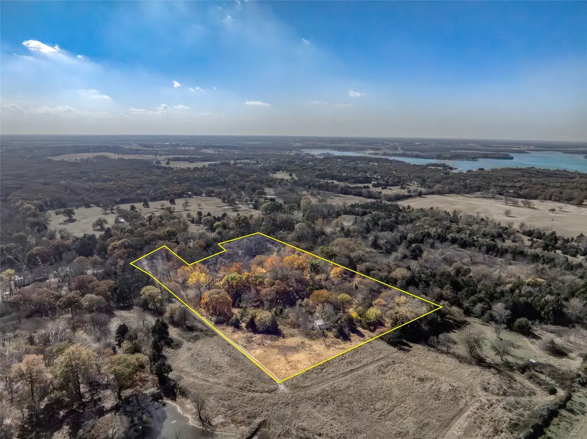 2190 County Road 1215, Savoy, TX 75479 - #1