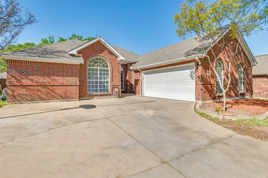 5444 Yellowstone Trail, Fort Worth, TX 76137 - #2