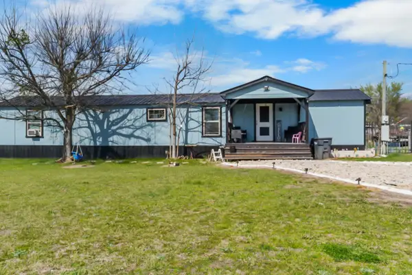 244 Smith Circle, Point, TX 75472