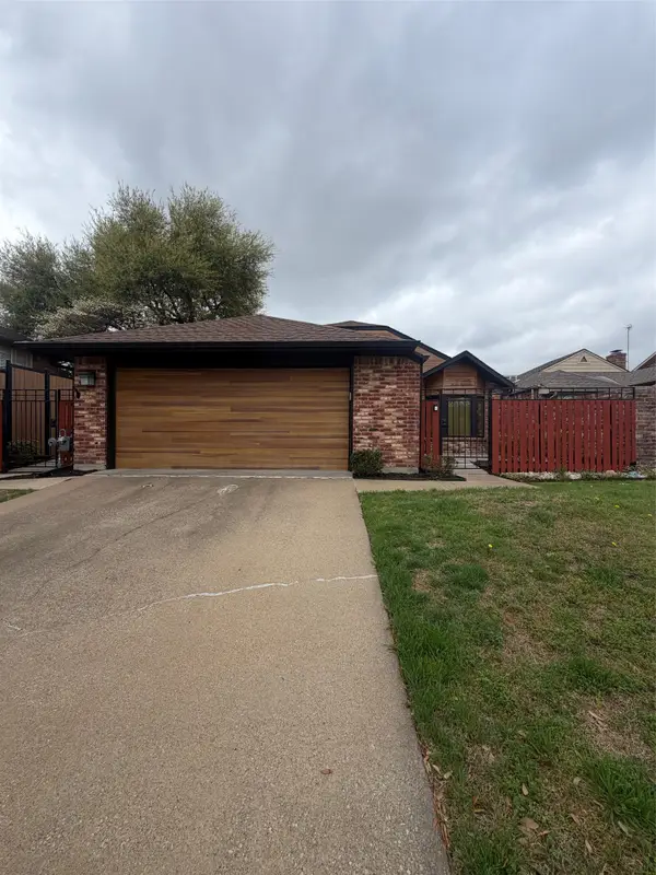 9615 Park Highlands Drive, Dallas, TX 75238