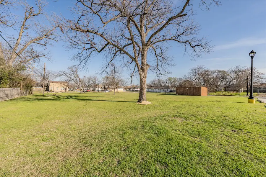 1054 Bransford Street, Fort Worth, TX 76104 - #2