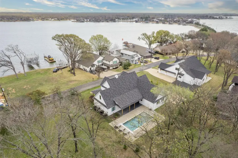 653 Enchanted Isles Drive, Mabank, TX 75156 - #3
