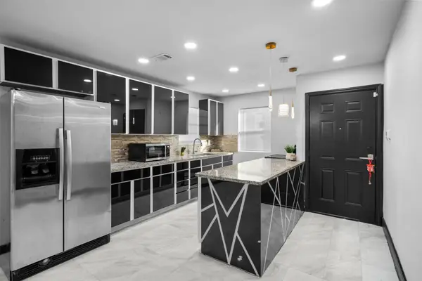 9923 Hustead Street, Dallas, TX 75217