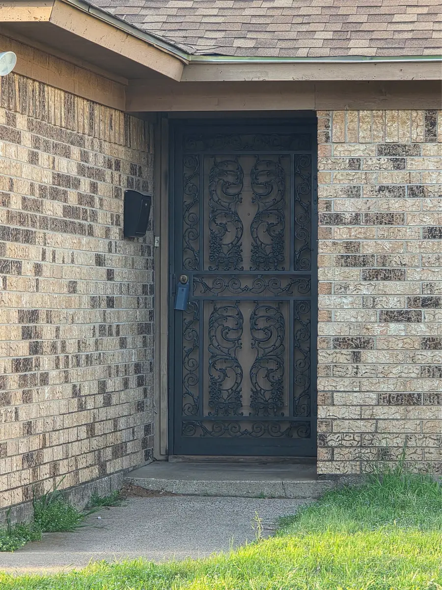 6609 Yolanda Drive, Fort Worth, TX 76112 - #3