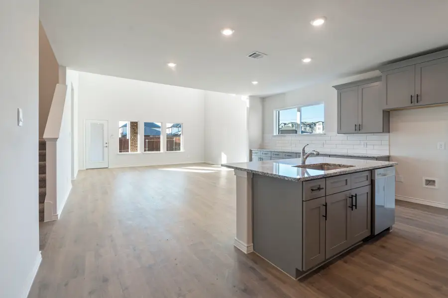 3685 Saguaro Drive, Grand Prairie, TX 75052 - #2