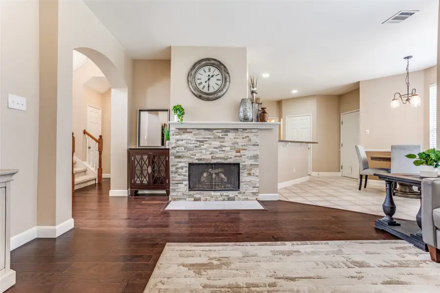 3909 Rolling Hills Drive, Plano, TX 75025 - #2