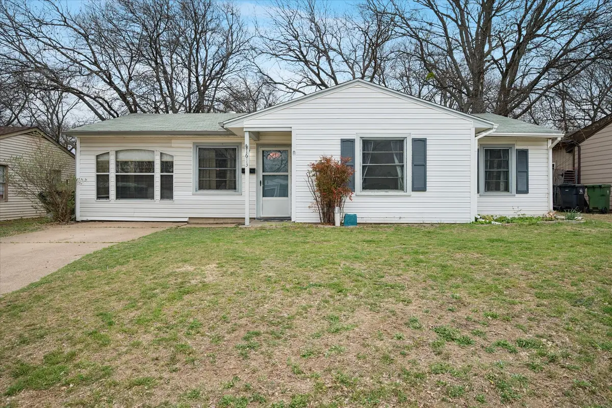 1613 Dale Drive, Arlington, TX 76010 - #1